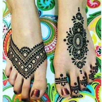 feet inspiring mehandi