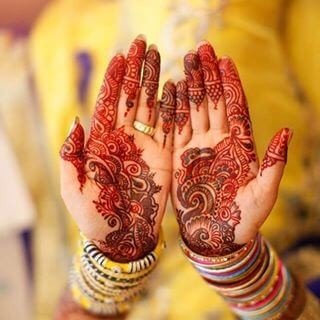 front hand mehndi designs 2018