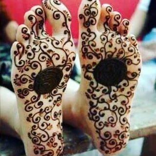 Foot bottom Heena design in 2018