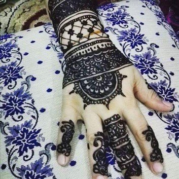 mehndi design for girl