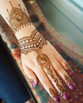 backhand mehndi designs ideas