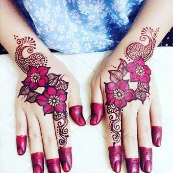 g;ittery mehndi design