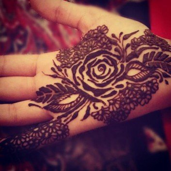 amazing mehndi design