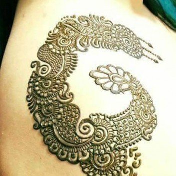 shoulder mehndi design