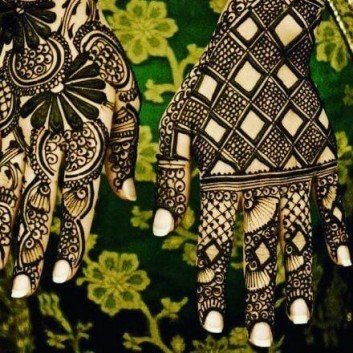 eyecatching and beautiful mehandi