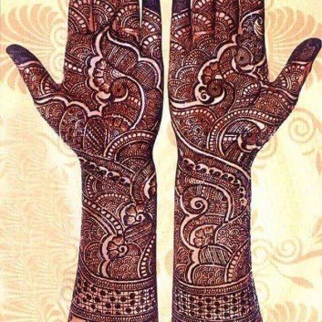 detailed henna art