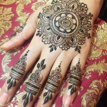 simple mehndi designs for left hand palm