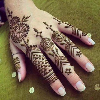 mehandi trendy design