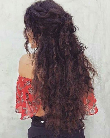 Mega Curls Long Hairstyles For Women