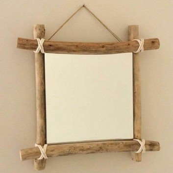 pallet mirror small and compact