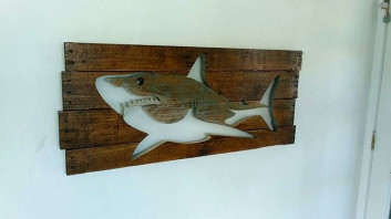 Pallet Shark Shelf Art