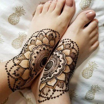 foot mehndi