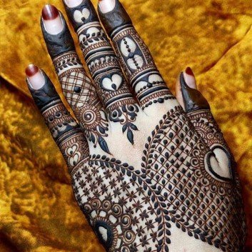 full back hand mehndi design