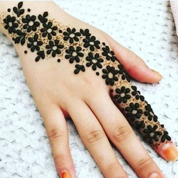 simple mehndi designs ideas for girls