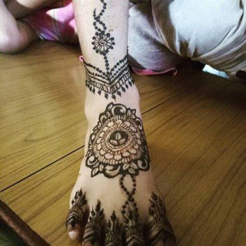 flower pattern mehndi