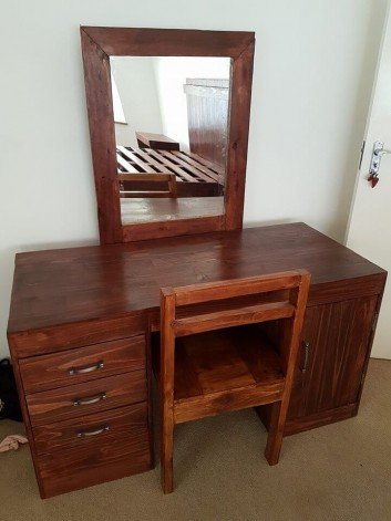 Pallet Dressing Tables