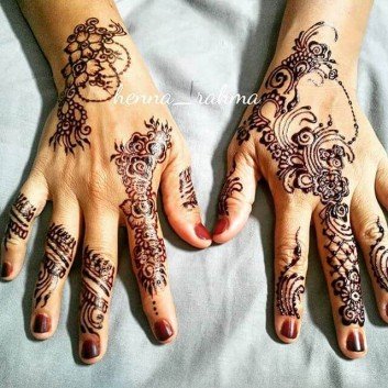 full hand mehndi design