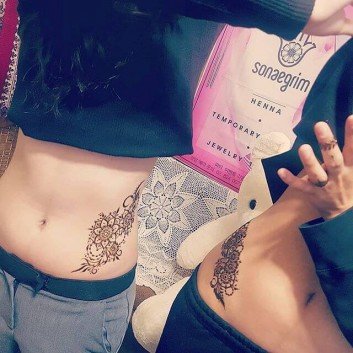 mehndi design on belly