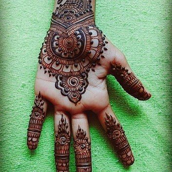 beautiful latest 2018 mehndi design