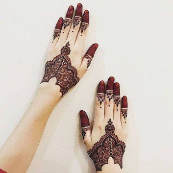 elegant  mehndi designs of 2018