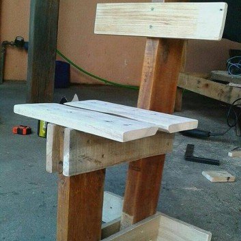 pallet chair