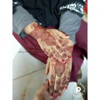 stylish mehndi