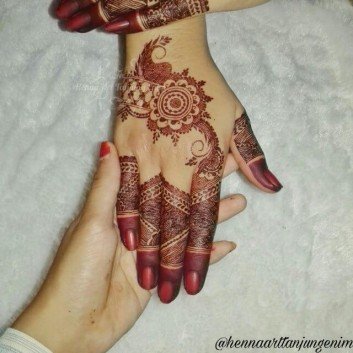 top mehndi design