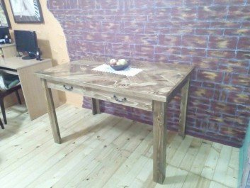 25 Unique DIY Pallet Table Ideas