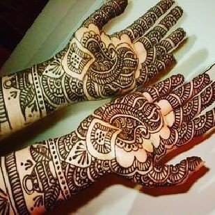 detailed full hands mehndi