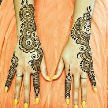 Half Hand Mehendi Designs