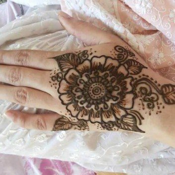 tikki mehndi design