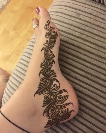 indian mehndi designs for feet