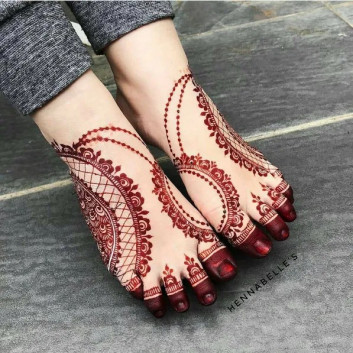 Foot mehndi designs for young girls