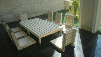 Pallet furniture