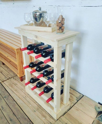 Pallet wine rack