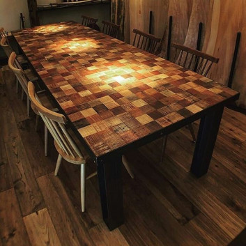 Pallet dining table