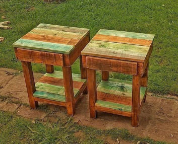 Pallet table