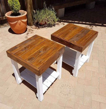 Pallet stool