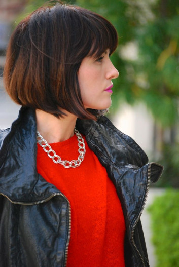 Deep-Parted Short Bob Haircuts & Hairstyles for Women