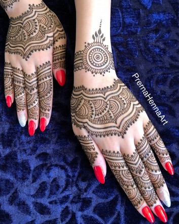 full mehndi design ideas for backhands