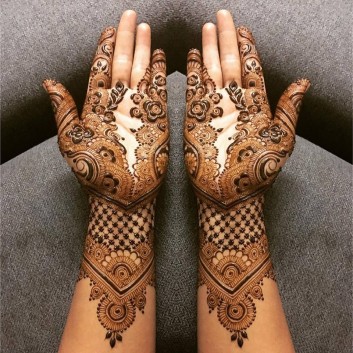 full frond hands mehndi designs ideas