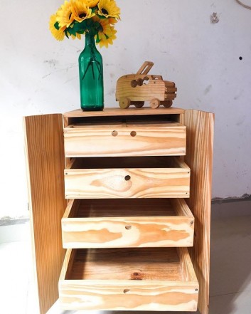 simple pallet drawer cabinet project