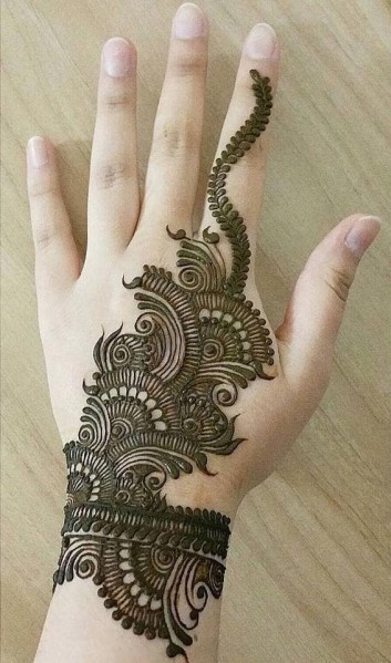 mehndi designs for festival on sensod