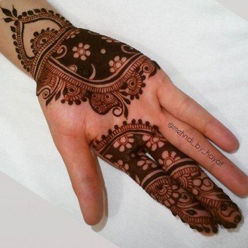 13 Beautiful and Easy Front Hands Mehndi Designs 2018