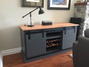 Wood Pallet Side Table for Study