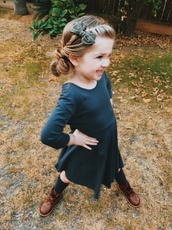 Messy Bun Little Girls’ Hairstyles For Your Princess