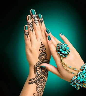 creative henna designs