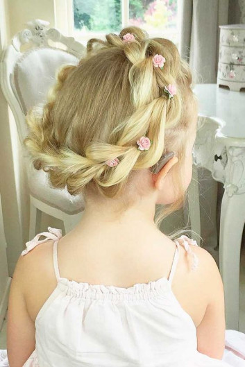 Rose Bun Hairstyles for Little Girls