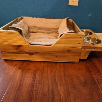 Pallet pet bed