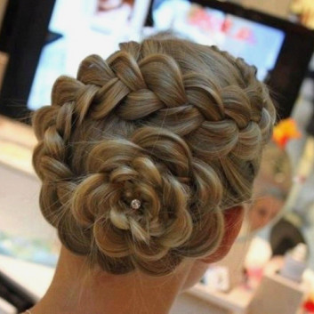 Rose Bun Hairstyles for Little Girls